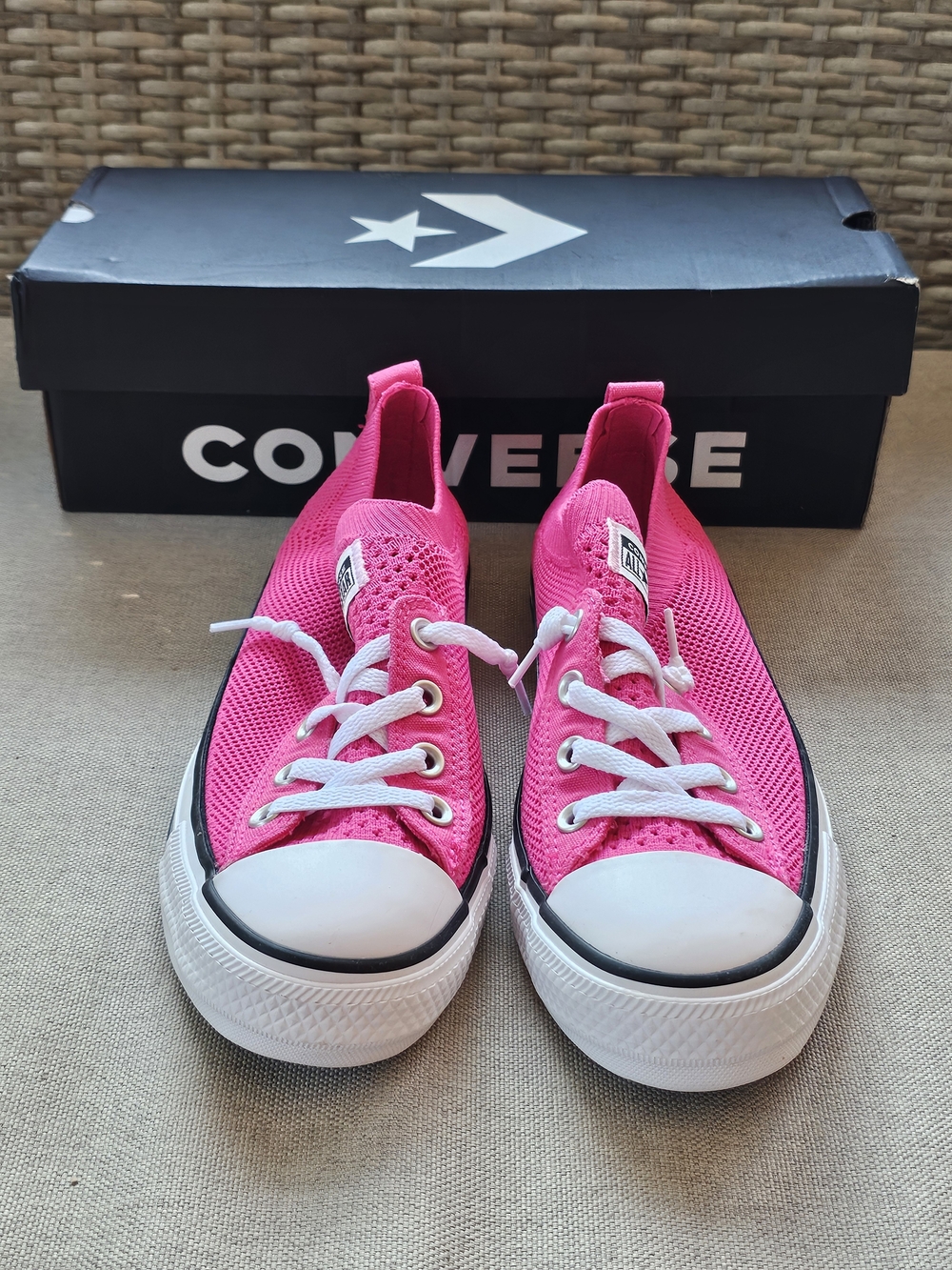 Converse Womens Low Top Slip On Sneakers - Hot Pink - Picture 2 of 6